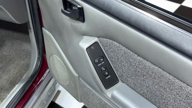 1987 Ford Mustang GT 2dr Hatchback - 22927071 - 90