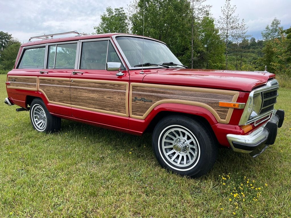 1987 Jeep Grand Wagoneer Colorado Red 4x4 - 22433083 - 0