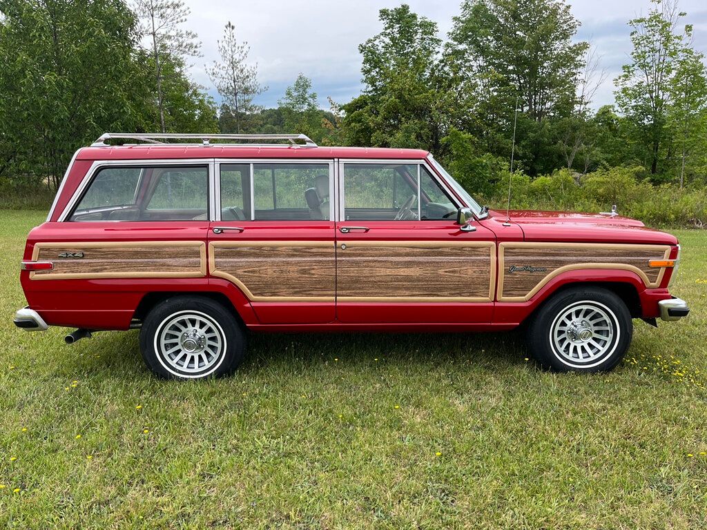 1987 Jeep Grand Wagoneer Colorado Red 4x4 - 22433083 - 1