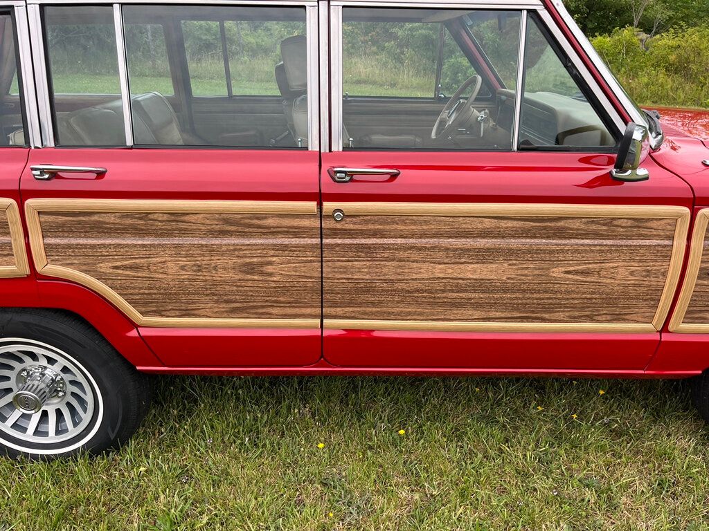 1987 Jeep Grand Wagoneer Colorado Red 4x4 - 22433083 - 30