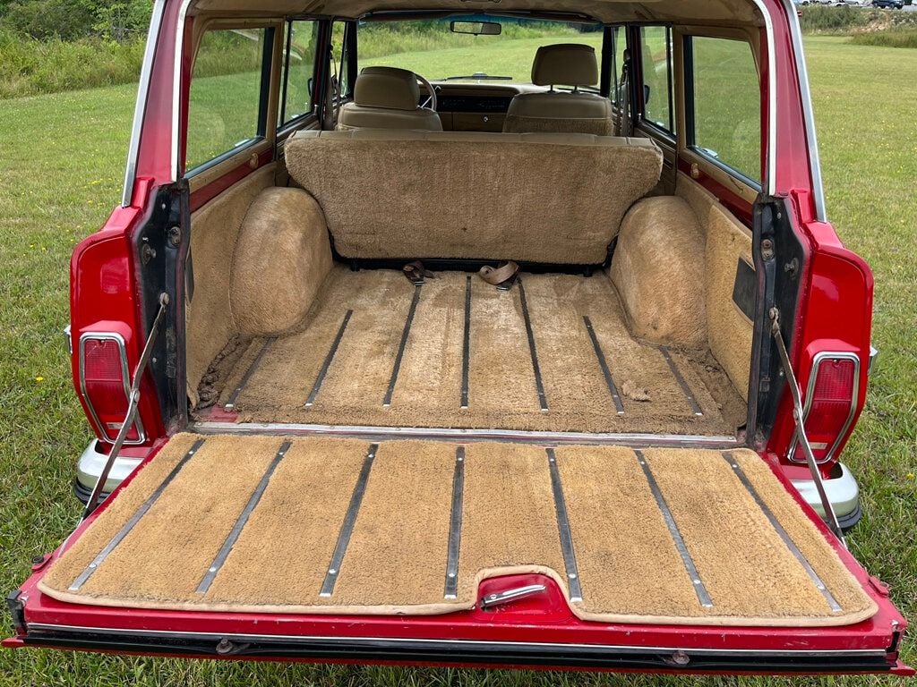 1987 Jeep Grand Wagoneer Colorado Red 4x4 - 22433083 - 39