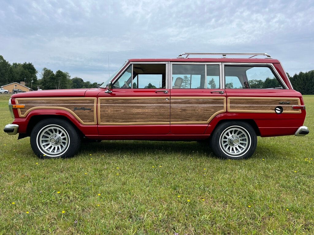 1987 Jeep Grand Wagoneer Colorado Red 4x4 - 22433083 - 5