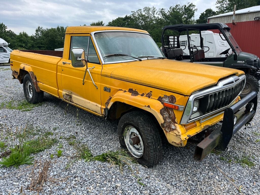 1987 Jeep JEEP TRUCK J10 4x4 project truck - 22548509 - 0