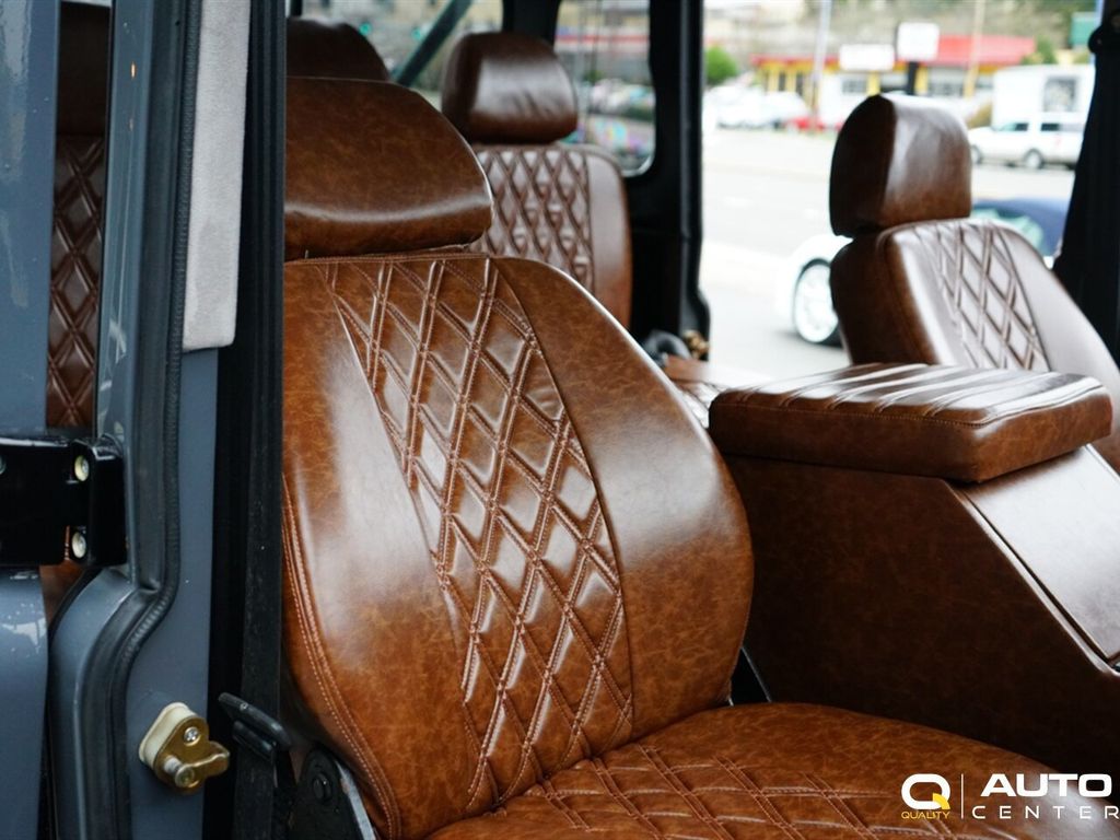 1987 Land Rover Defender  - 22787517 - 28