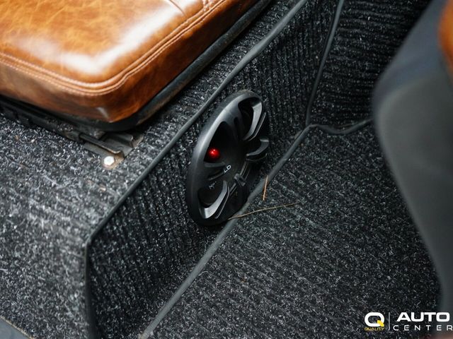 1987 Land Rover Defender  - 22787517 - 31