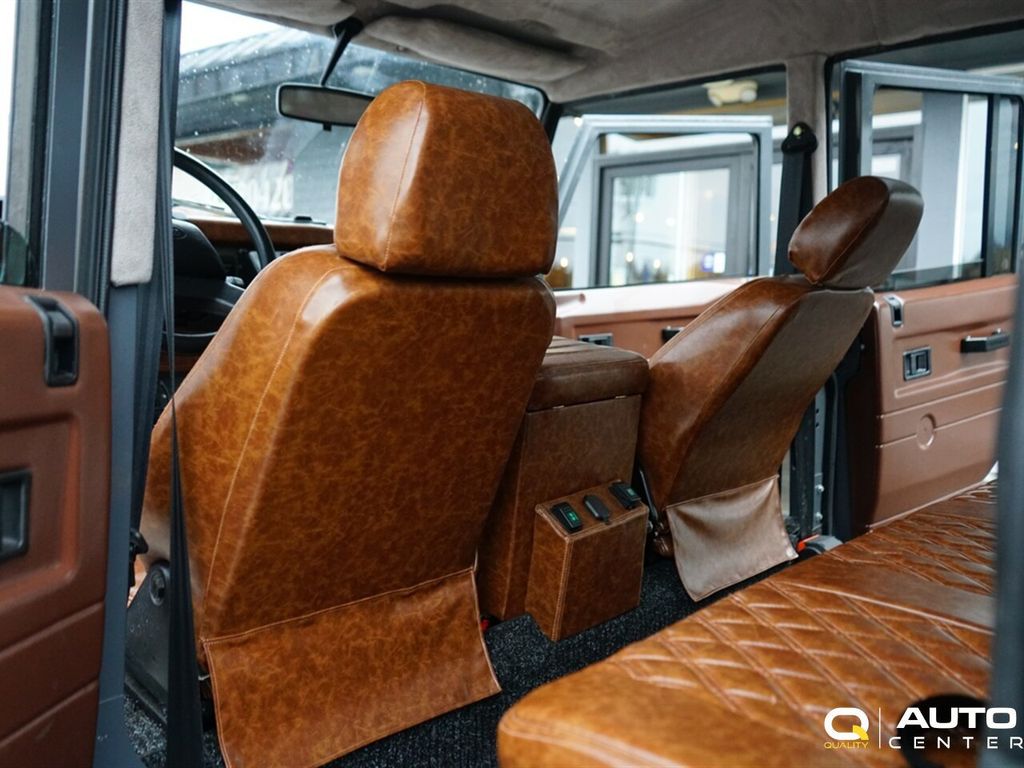 1987 Land Rover Defender  - 22787517 - 46