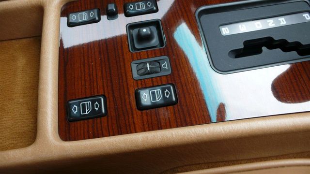 1987 Mercedes-Benz 300 SDL - 10203260 - 38