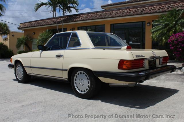 1987 Mercedes-Benz 560 Beautiful Example of a 107 and has Hardtop as well - 18945318 - 14