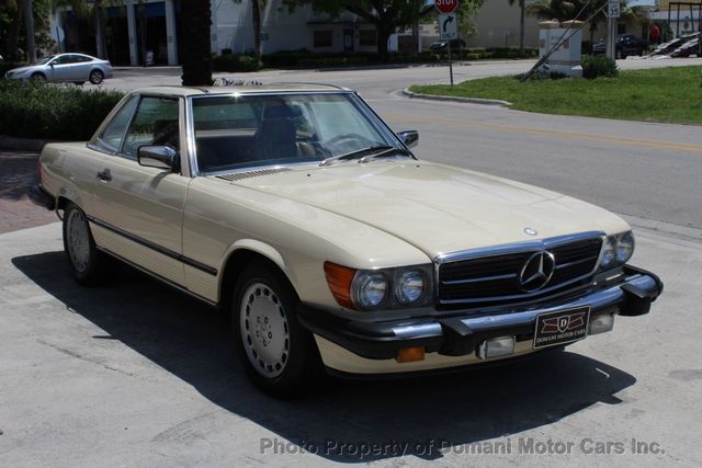 1987 Mercedes-Benz 560 Beautiful Example of a 107 and has Hardtop as well - 18945318 - 26