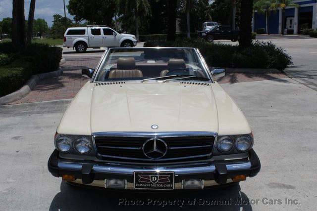1987 Mercedes-Benz 560 Beautiful Example of a 107 and has Hardtop as well - 18945318 - 32