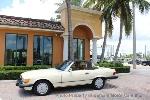 1987 Mercedes-Benz 560 Beautiful Example of a 107 and has Hardtop as well - 18945318 - 38