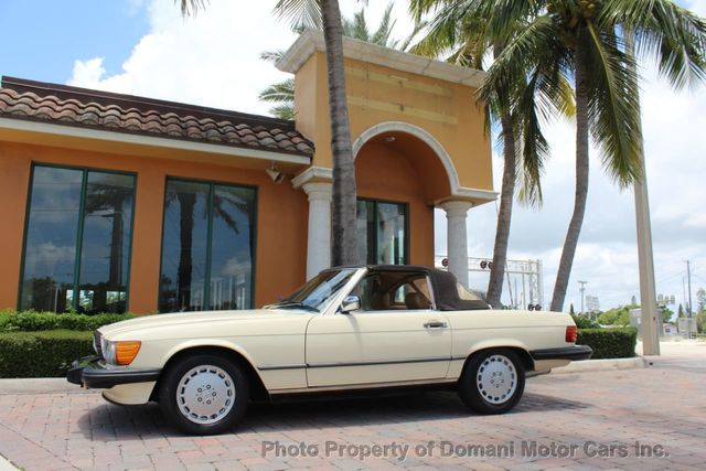 1987 Mercedes-Benz 560 Beautiful Example of a 107 and has Hardtop as well - 18945318 - 39