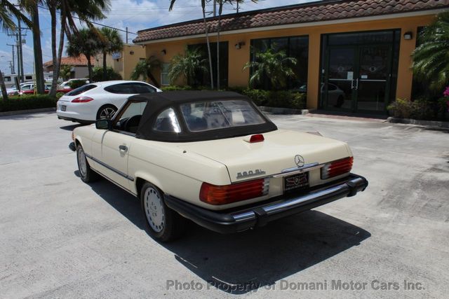 1987 Mercedes-Benz 560 Beautiful Example of a 107 and has Hardtop as well - 18945318 - 42