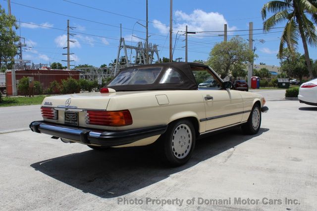 1987 Mercedes-Benz 560 Beautiful Example of a 107 and has Hardtop as well - 18945318 - 46