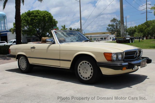 1987 Mercedes-Benz 560 Beautiful Example of a 107 and has Hardtop as well - 18945318 - 59
