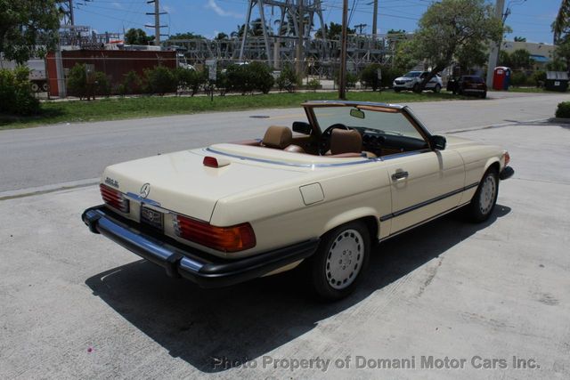 1987 Mercedes-Benz 560 Beautiful Example of a 107 and has Hardtop as well - 18945318 - 62