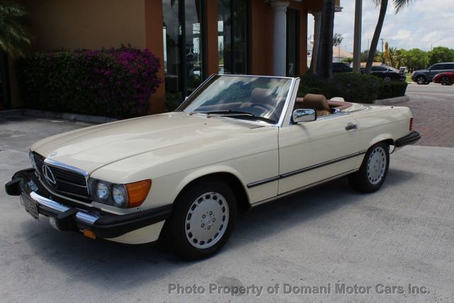 1987 Mercedes-Benz 560 Beautiful Example of a 107 and has Hardtop as well - 18945318 - 72