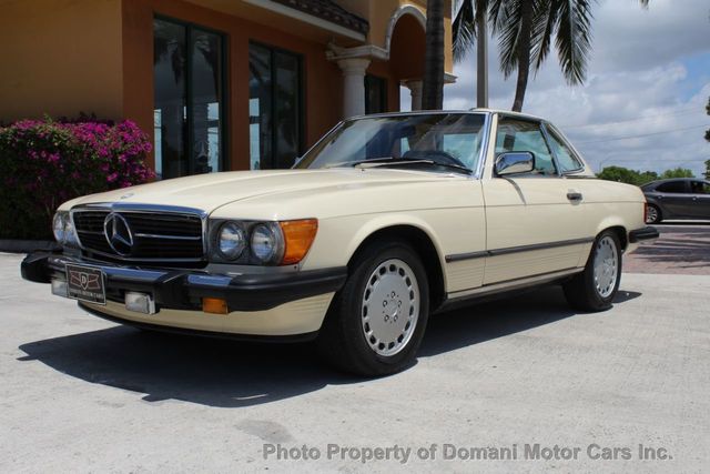 1987 Mercedes-Benz 560 Beautiful Example of a 107 and has Hardtop as well - 18945318 - 7