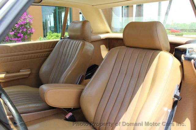 1987 Mercedes-Benz 560 Beautiful Example of a 107 and has Hardtop as well - 18945318 - 81