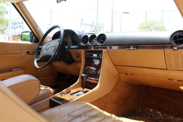 1987 Mercedes-Benz 560 Beautiful Example of a 107 and has Hardtop as well - 18945318 - 87