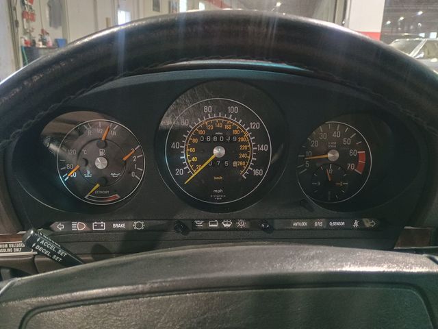1987 Mercedes-Benz 560 SL 1 Owner Clean Carfax - 22969904 - 29