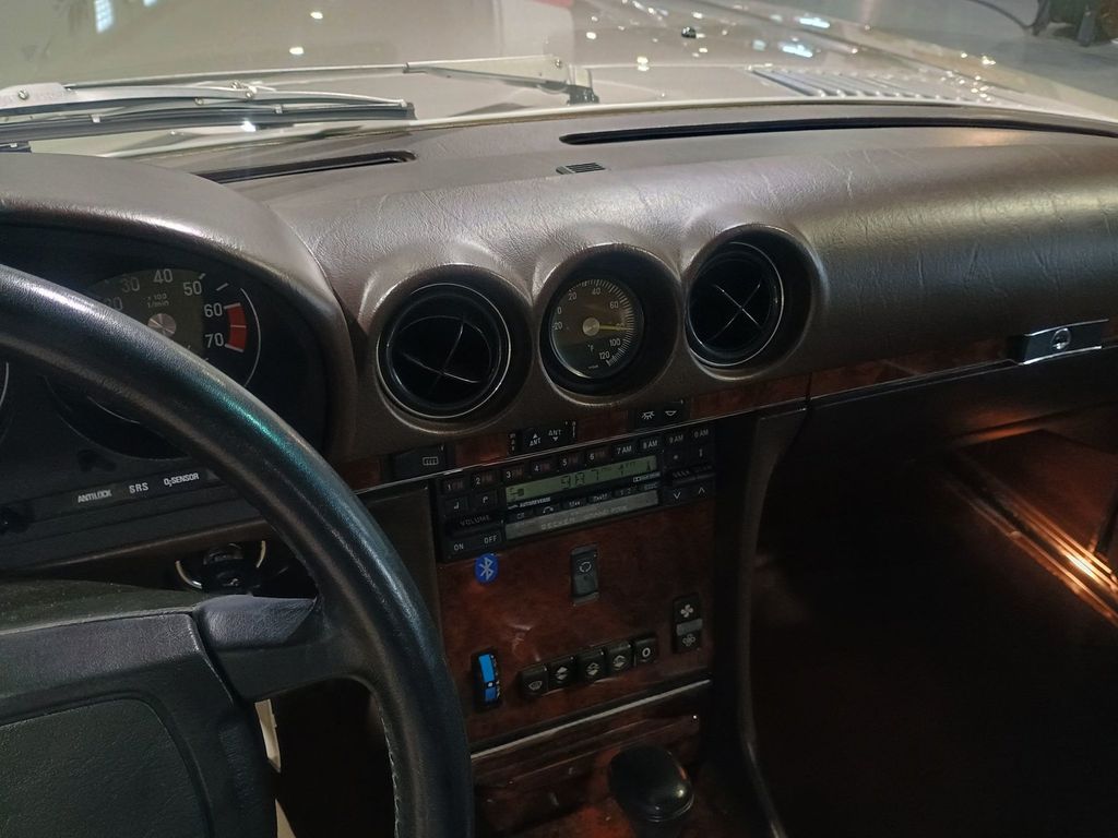 1987 Mercedes-Benz 560 SL 1 Owner Clean Carfax - 22969904 - 31