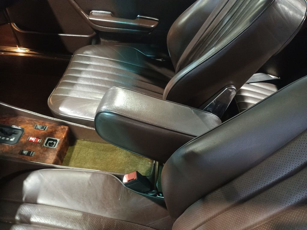 1987 Mercedes-Benz 560 SL 1 Owner Clean Carfax - 22969904 - 36