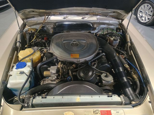 1987 Mercedes-Benz 560 SL 1 Owner Clean Carfax - 22969904 - 49