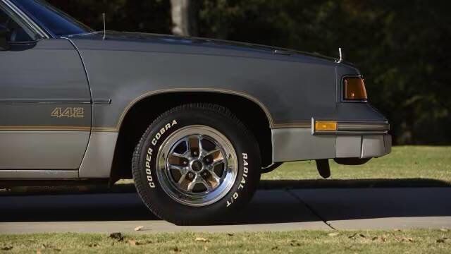 1987 Oldsmobile Cutlass Base 2dr Coupe - 22984928 - 9