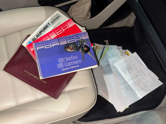 1987 Porsche 911 1987 PORSCHE 911 TARGA CARRERA - 22963953 - 63