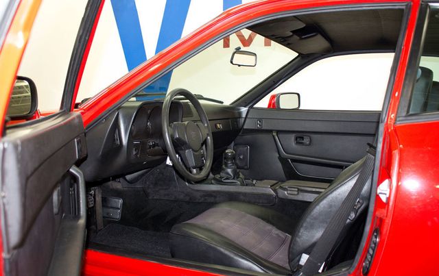 1987 Porsche 924 S - 20317029 - 10