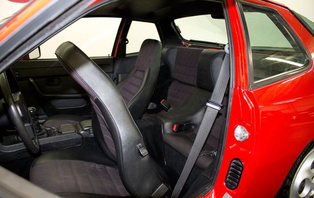 1987 Porsche 924 S - 20317029 - 13