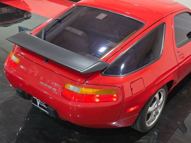 1987 Porsche 928 S4 - 23065153 - 17