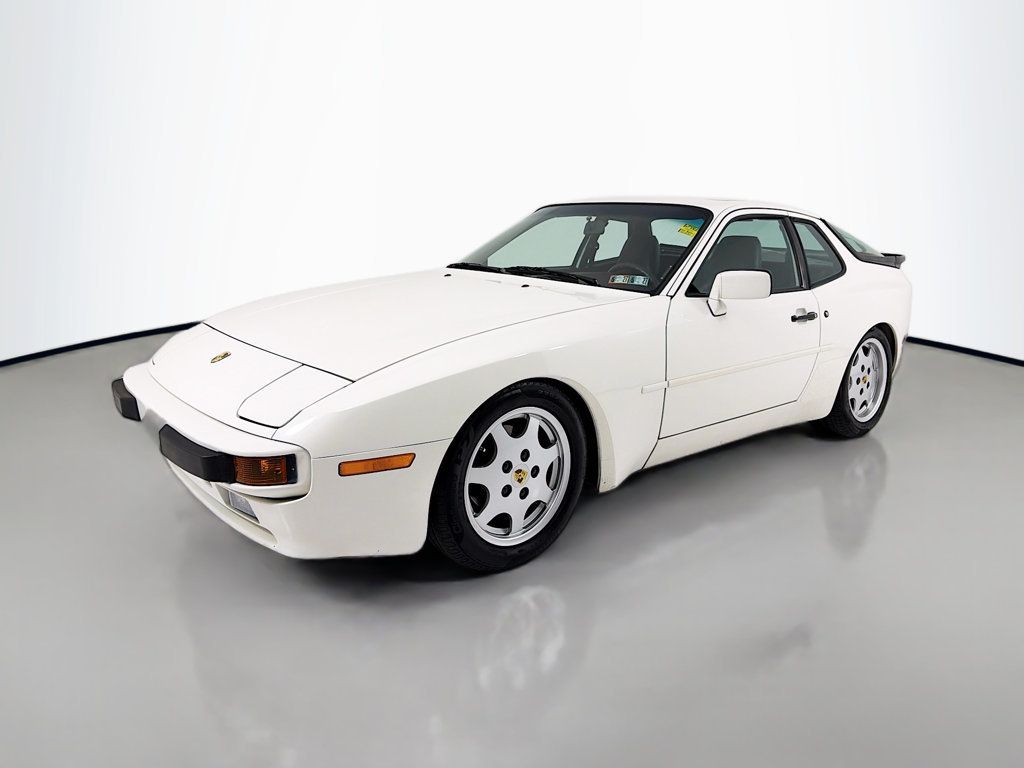 1987 Porsche 944 Base Trim - 23024821 | Video 1
