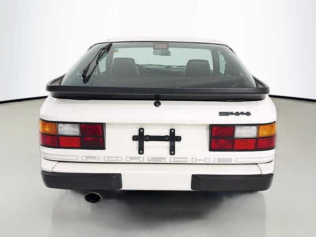 1987 Porsche 944 Base Trim - 23024821 - 9
