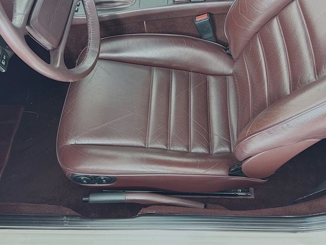 1987 Porsche 944 Base Trim - 23024821 - 14