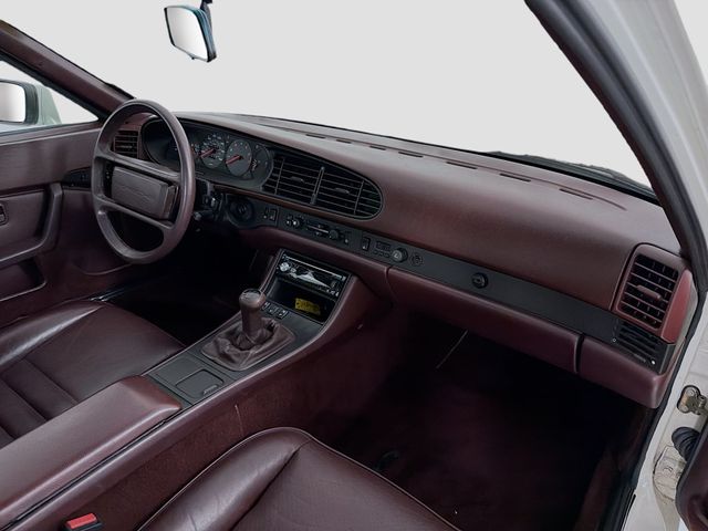 1987 Porsche 944 Base Trim - 23024821 - 25