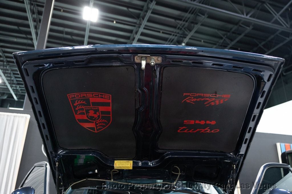 1987 Porsche 944 photo 42