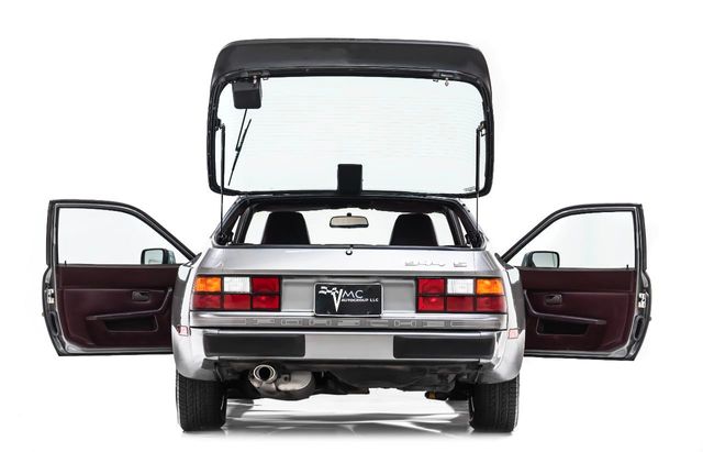 1987 Porsche 944 S  - 22109213 - 9