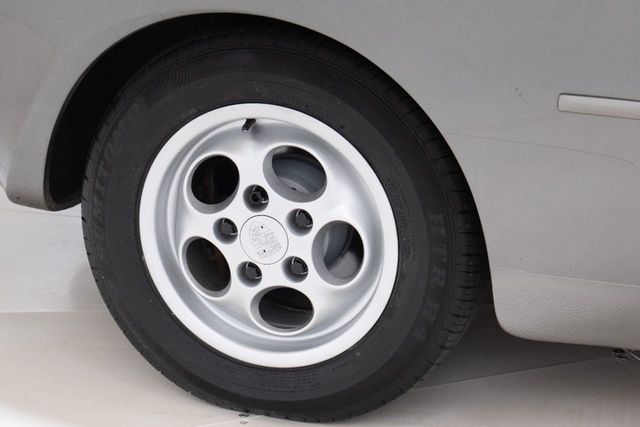 1987 Porsche 944 S  - 22109213 - 36