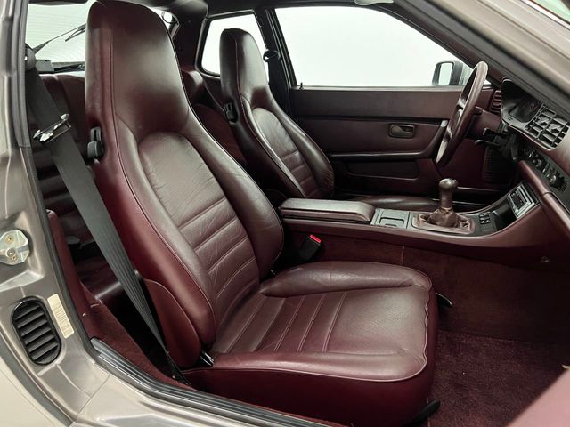 1987 Porsche 944 S  - 22109213 - 66