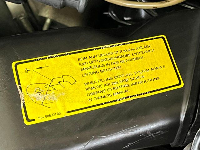 1987 Porsche 944 S  - 22109213 - 94