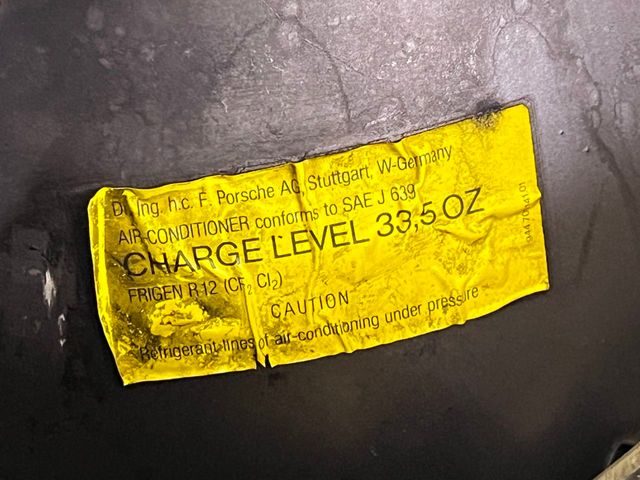 1987 Porsche 944 S  - 22109213 - 95