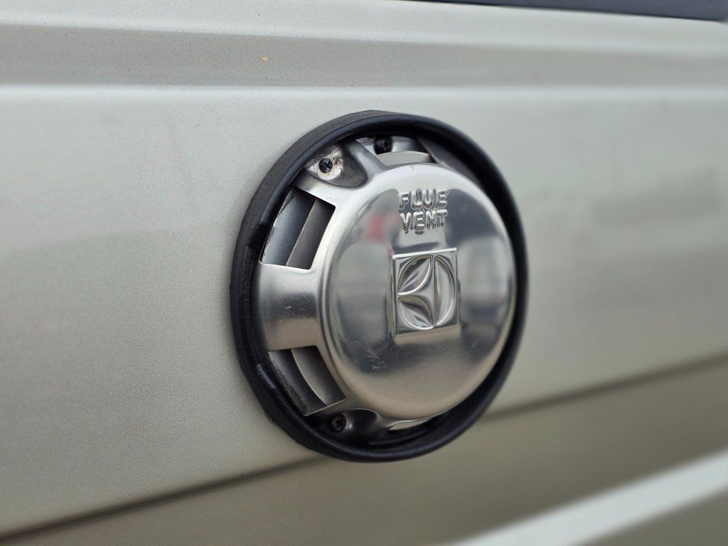 1987 Volkswagen Vanagon GL Camper - 22984862 - 31