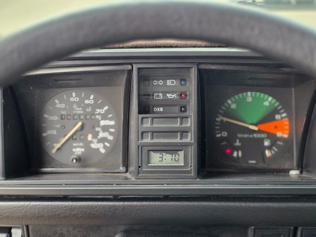 1987 Volkswagen Vanagon GL Camper - 22984862 - 32