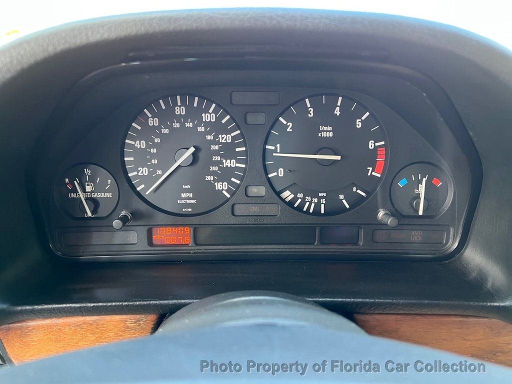 1988 BMW 7 Series 735i Sedan Automatic E32 - 21787863 - 28