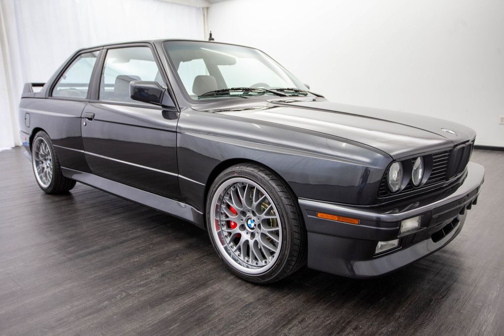 1988 BMW M3  - 22127067 - 23