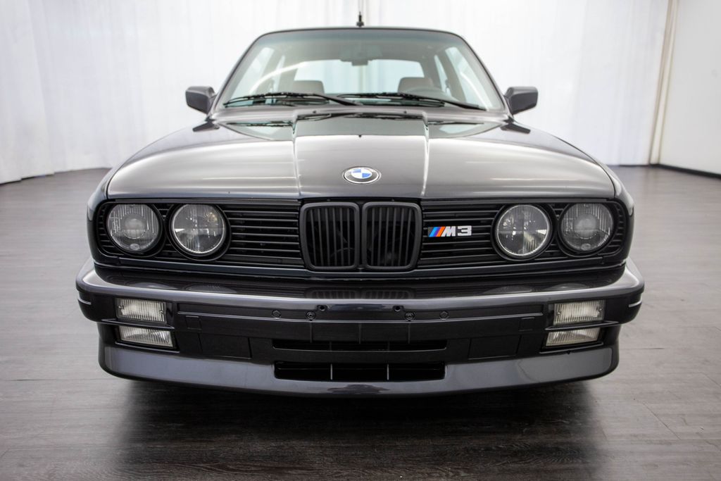 1988 BMW M3  - 22127067 - 31