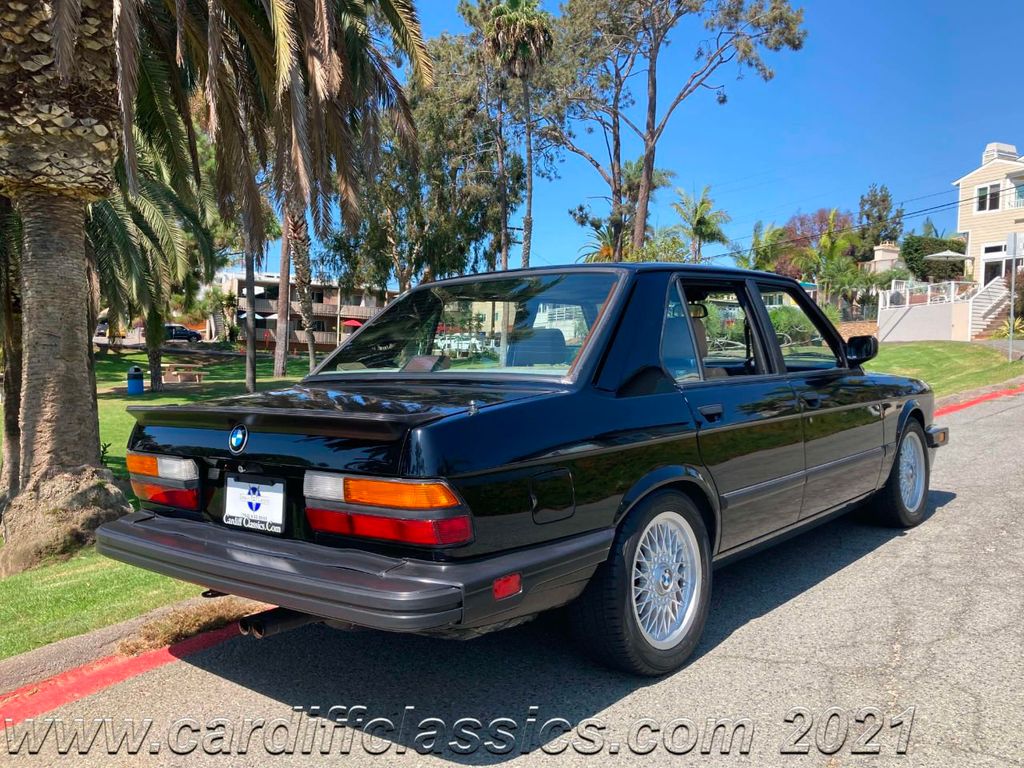 1988 BMW M5  - 21011837 - 11