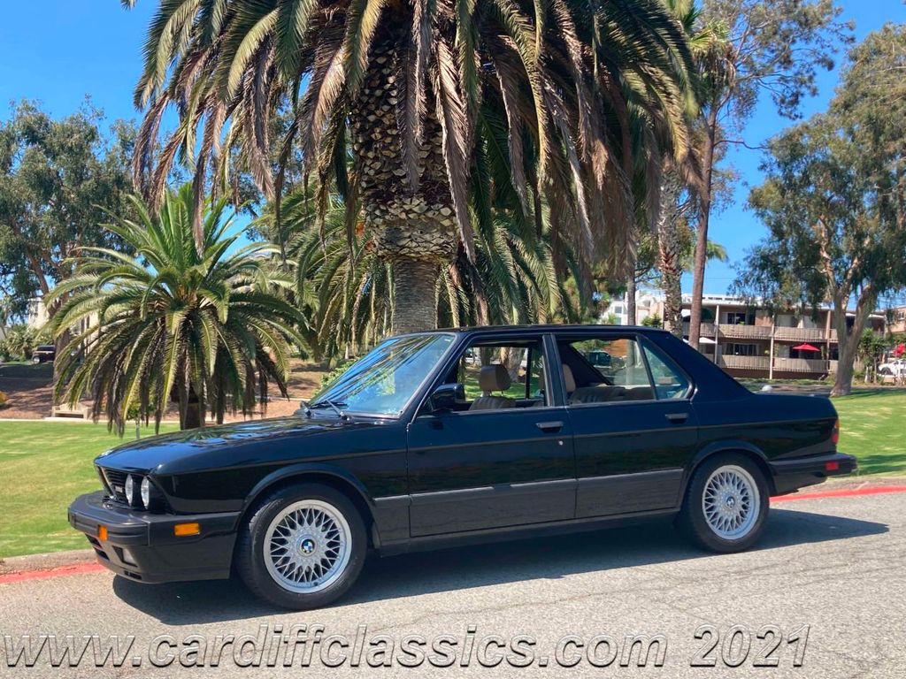 1988 BMW M5  - 21011837 - 16